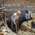 آیا خروج اتباع افغان، کشور را با بحران نیروی کار ساختمانی مواجه خواهد کرد؟