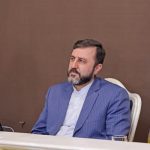 غریب ‌آبادی: ادعای فریب نیروهای ایرانی در میز مذاکره نادرست است/ تلاش‌های سیاسی و دیپلماتیک باید همزمان با تلاش‌های دفاعی و نظامی پیش برود