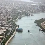 انتظار قطار ایران و عراق برای عبور از پل شط‌العرب
