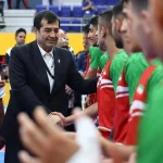 واکنش وزیر ورزش به انتخاب ورزشگاه میزبان دربی واکنش نشان داد