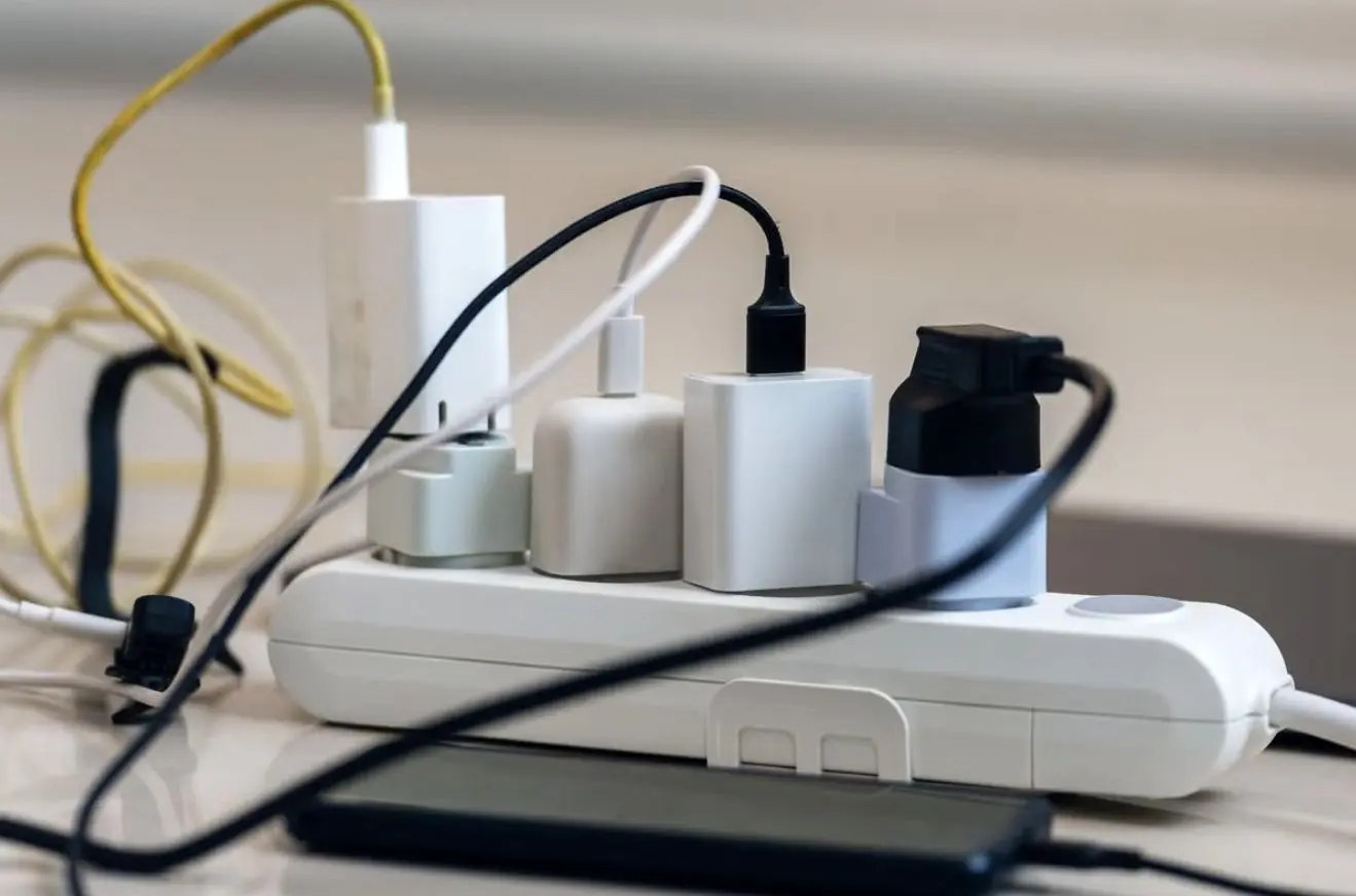 Wp Header Logo 1828.png