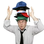 چند شغله بودن در ایران از پزشک ساختمان ساز تا کمدین خواننده!