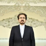 قاسمی: تامین منافع ملی بدون دارا بودن سیاست خارجی و دیپلماسی متوازن، میسر نیست