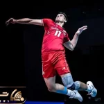 بستن بازوبند مشکی به خاطر درگذشت صابر کاظمی