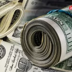 پیش بینی قیمت دلار پنجشنبه ۲۰ آذر ‍۱۴۰۴ / نبرد عرضه و انتظارات تورمی؛ دلار پشت مرز ۱۲۵ هزار تومان می‌ماند؟