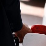 چرا خودروهای نوشماره باید از قیمت سوم بنزین استفاده کنند؟