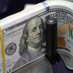 نجفی، نماینده مجلس: شنیده‌ها حاکی از این است که دولت قصد دارد نرخ «ارز ترجیحی» را بالای ۴۰ هزار تومان ببرد/ در سامانه نیما عملا ارزی وجود ندارد