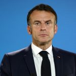 مکرون خواستار تعامل مجدد اروپا با پوتین «در هفته‌های آتی» شد