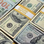 پیش بینی قیمت دلار دوشنبه ۱۳ بهمن ۱۴۰۴؛  دلار تحت تاثیر اخبار سیاسی قرار گرفت